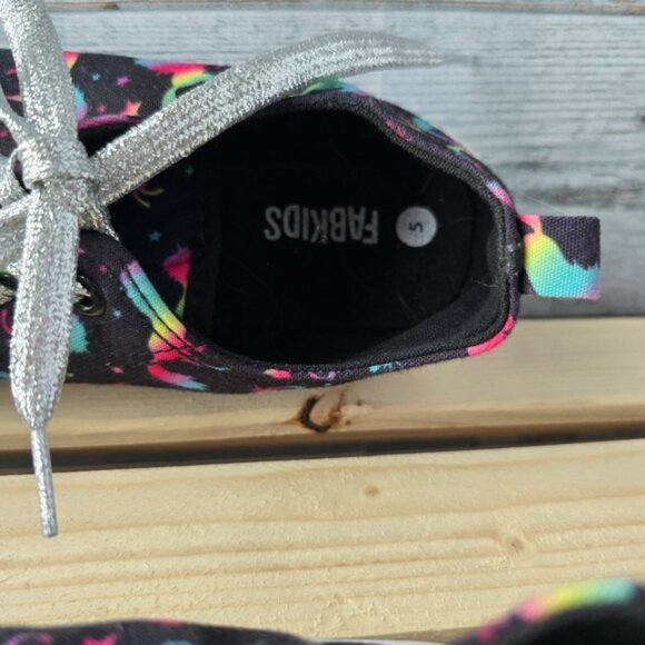 Fabkids Athletic Canvas Lace Up Sneakers Rainbow Unicorn Stars Size 5 - Picture 7 of 10